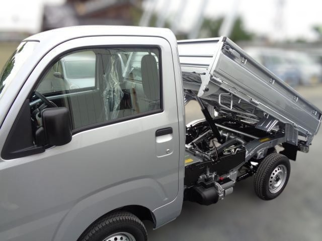 Daihatsu Hijet LD Dump 4x4 CVT 2025 model Japanese kei truck model in silver