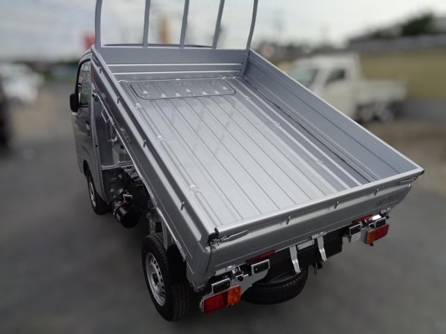 Daihatsu Hijet LD Dump 4x4 CVT 2025 model Japanese kei truck model in silver