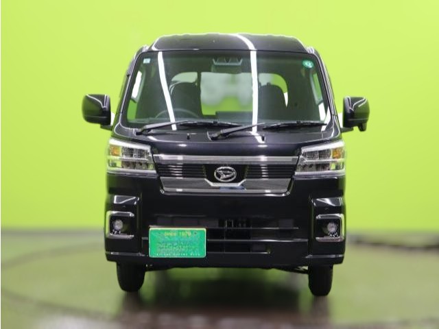 Black metallic 2025 Daihatsu Jumbo 4x4 Japanese mini truck CVT model
