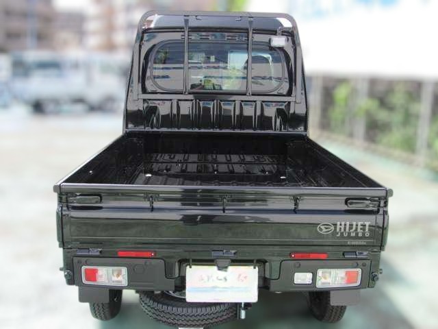 Daihatsu Hijet Jumbo 4x4 2025 Japanese kei mini truck in black metallic with delivery mileage