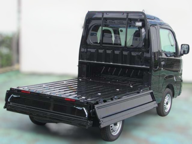Daihatsu Hijet Jumbo 4x4 2025 Japanese kei mini truck in black metallic with delivery mileage