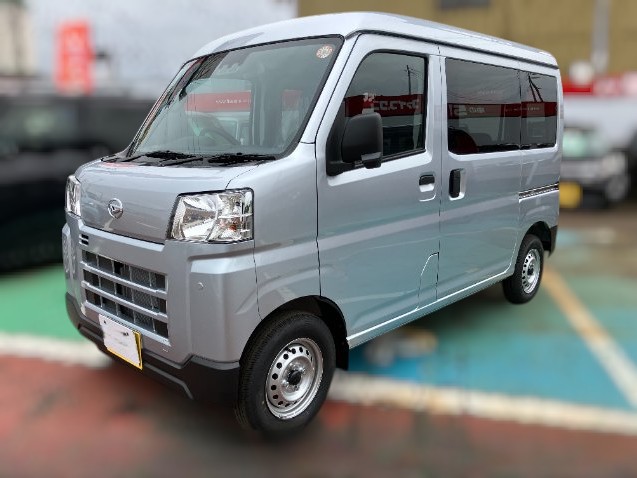 Daihatsu Hijet Cargo 2025 4x4 off-road Japanese kei mini truck in silver