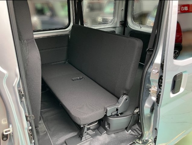 Daihatsu Hijet Cargo 2025 4x4 off-road Japanese kei mini truck in silver
