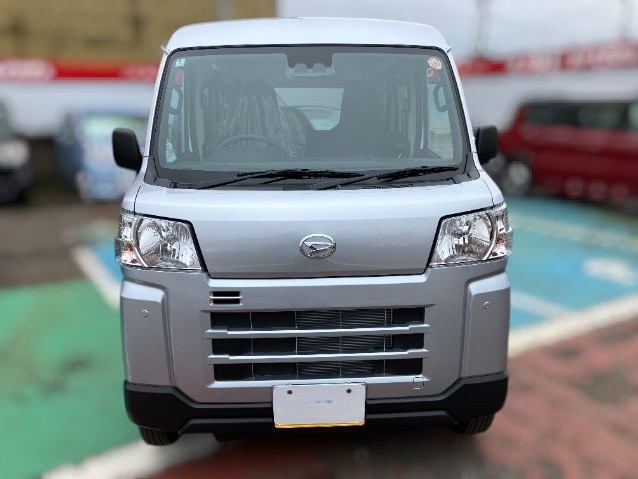 Daihatsu Hijet Cargo 2025 4x4 off-road Japanese kei mini truck in silver