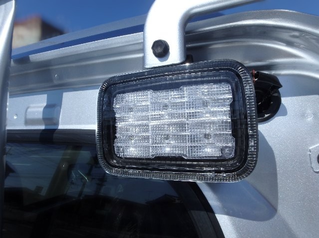 Silver Daiahtsu Hijet Jumbo Extra 4x4 Japanese kei truck with CVT transmission