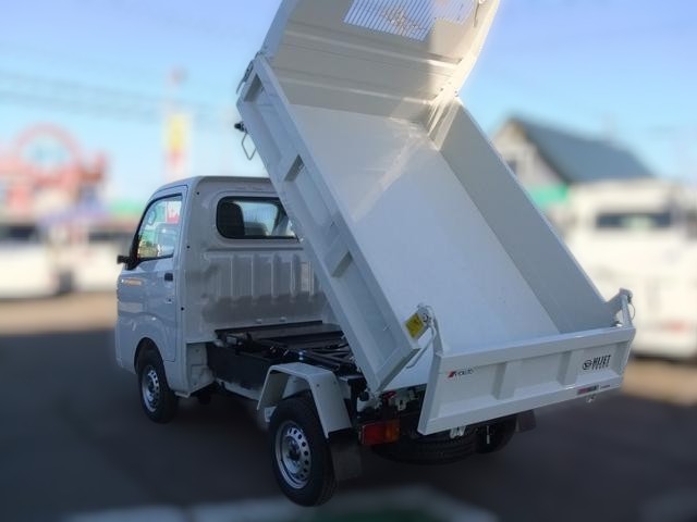 Daihatsu Hijet HD Dump with PTO dumping mechanism 4x4 2025 manual transmission model