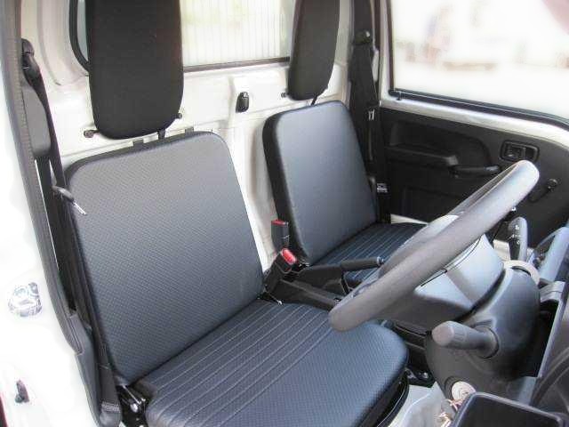 HD Dump Daihatsu Hijet 2025 mini truck with 4x4 and PTO dump mechanism