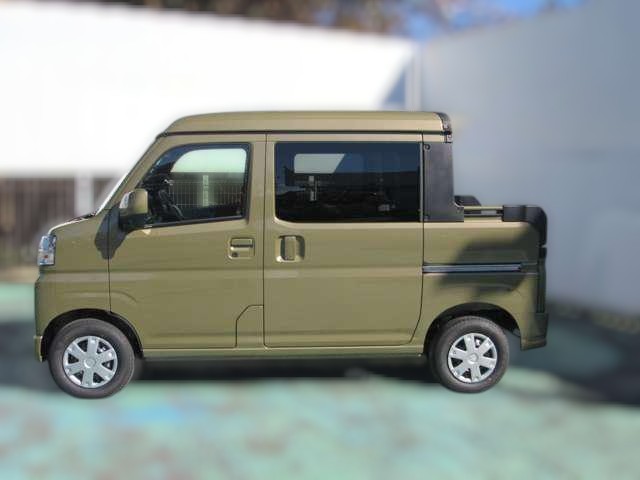 Green 2025 Daihatsu Hijet Deckvan 4x4 Japanese mini truck