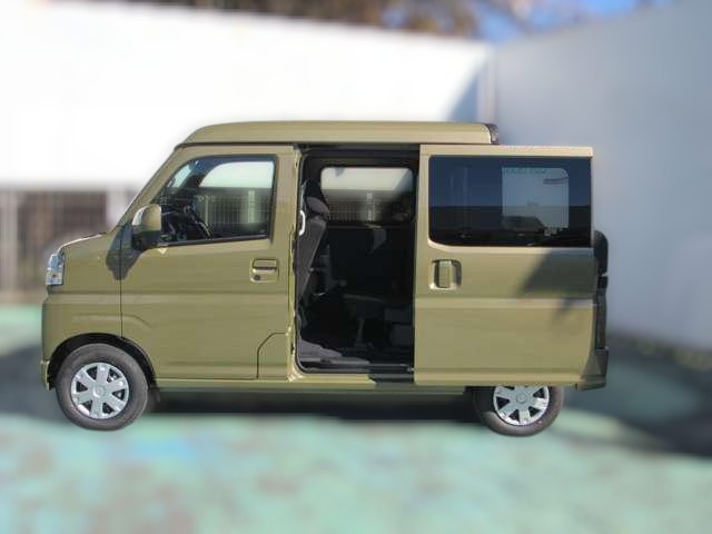Green 2025 Daihatsu Hijet Deckvan 4x4 Japanese mini truck