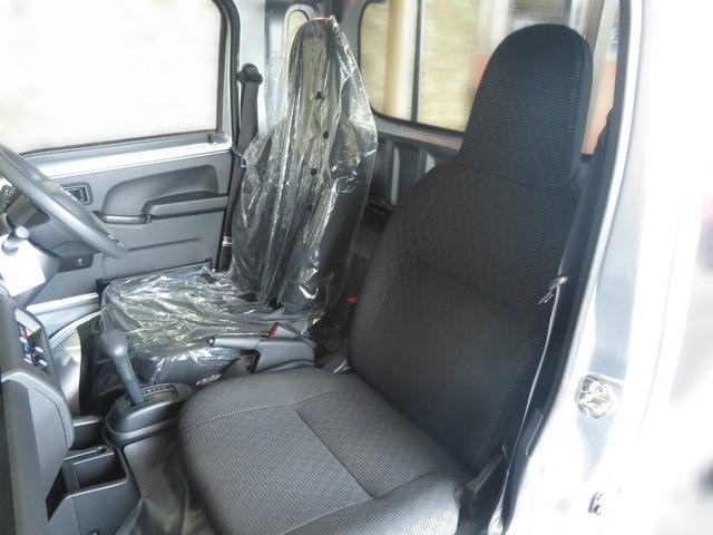 Silver Daihatsu Hijet Jumbo Extra 2024 4x4 Japanese mini truck