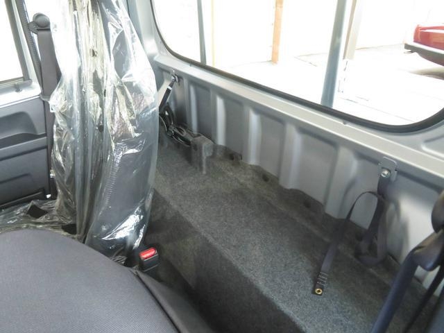 Silver Daihatsu Hijet Jumbo Extra 2024 4x4 Japanese mini truck