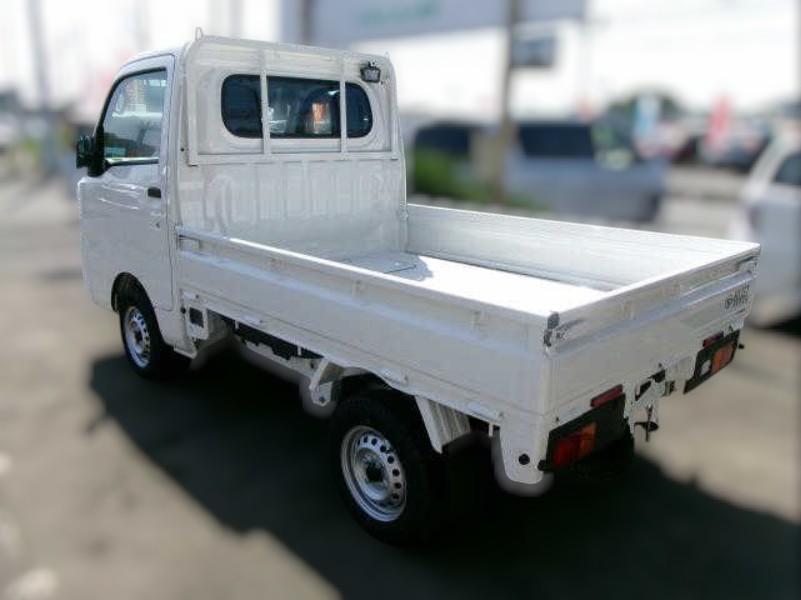 Daihatsu Hijet Regular Cab manual + hi-lo range model in white 2025 mini truck