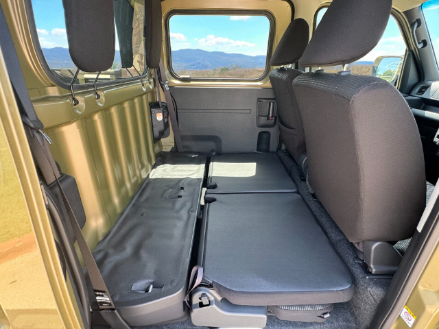 Daihatsu Hijet Deckvan in green rear seats folded down