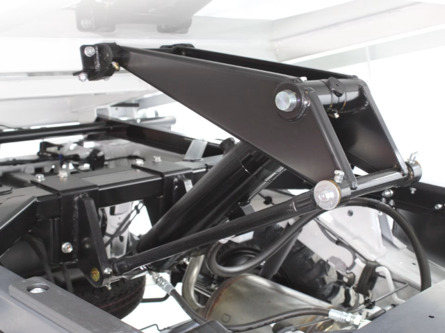 Studio shot of Daihatsu Hijet HD Dump PTO dump mechanism