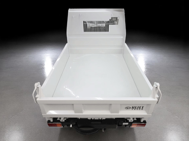 Studio shot of Daihatsu Hijet HD Dump from above showing inside of bed