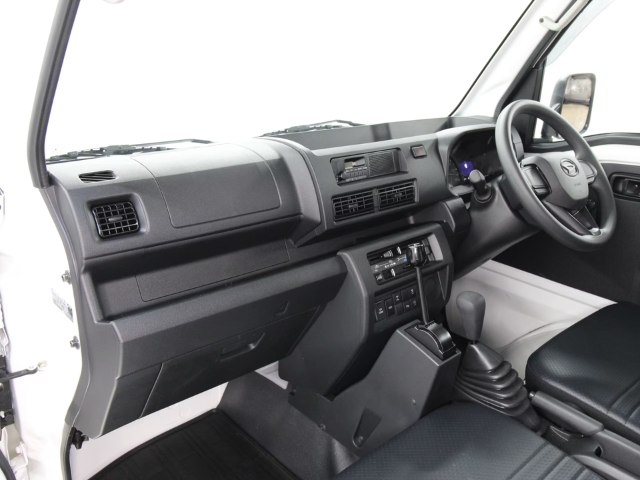 Daihatsu Hijet HD Dump PTO dump version with manual transmission interior from passenger side