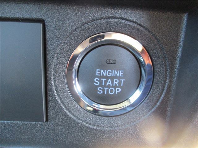 Daihatsu Hijet Jumbo starter button
